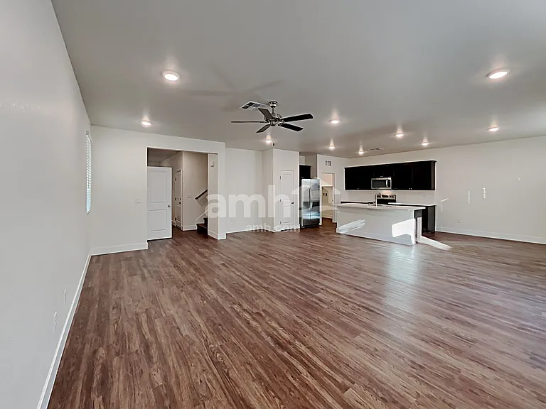 6034 Schmidt St — Photo 12