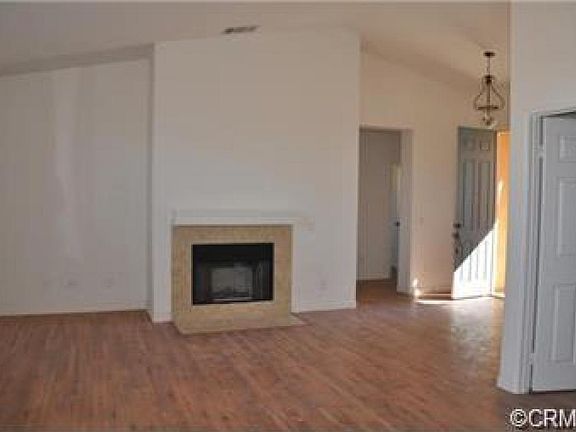 4th image of 10122 Lawson Ave