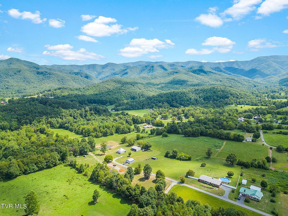 2nd image of 5AC Little Cassi Creek Rd