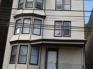 33 Norfolk St, Newark, NJ 07103