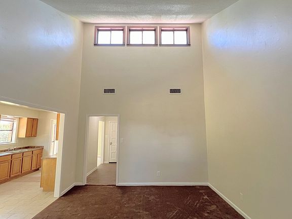 5th image of 1330 Pampas Point