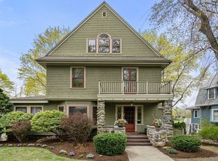 53 Oxford Rd, Newton, MA 02459