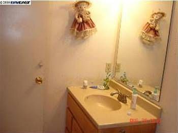 3rd image of 1733 Cooley Dr