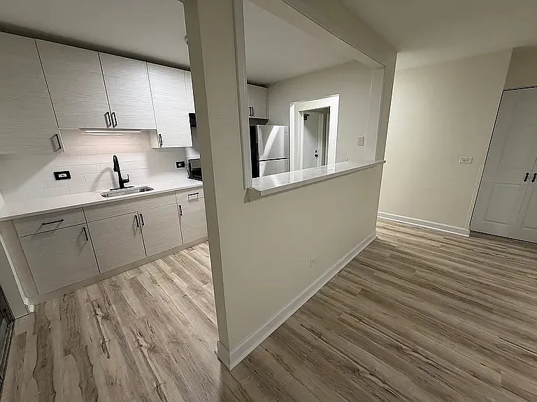 Building Photo - 521 Wimbleton Dr #2A