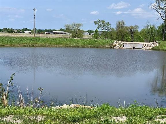3rd image of 5891 Ohio Ct