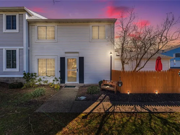 181 Greenway Blvd, Churchville, NY 14428