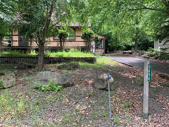 2nd image of 9494 Juniper Dr