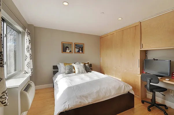 Sold by Corcoran | media 15