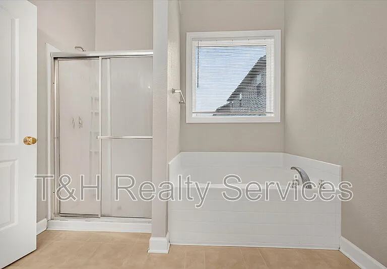 5935 Monticello Square Ln — Photo 23