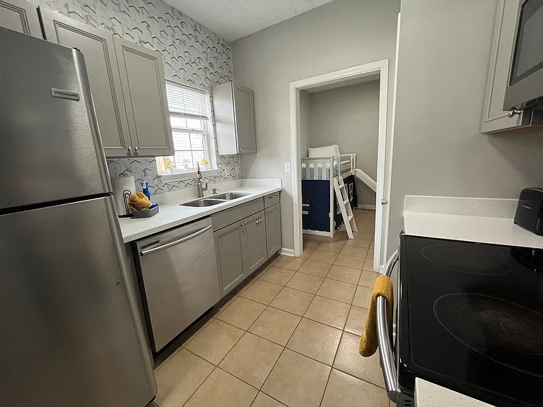 Fully Stocked Kitchen