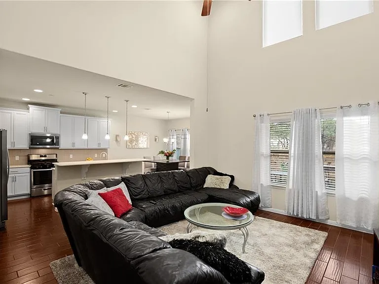 2304 S Lakeline Blvd #513 — Photo 8