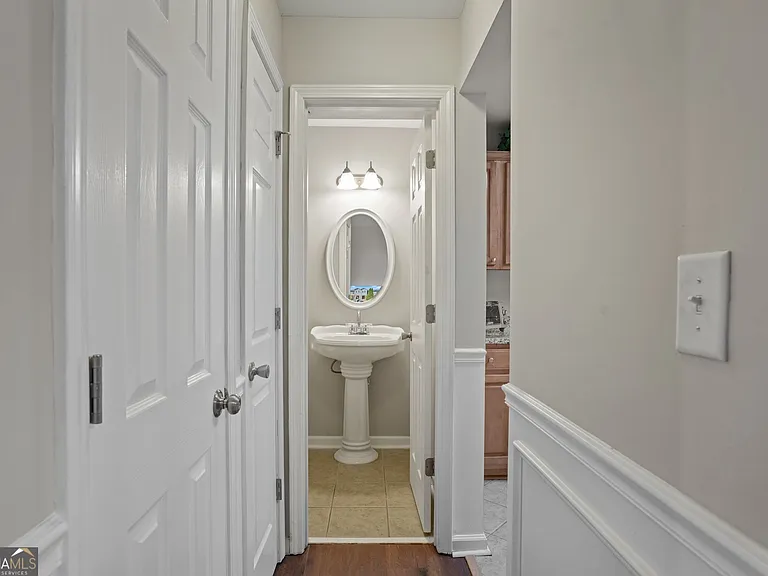 306 Summer Pl NW #MAIN — Photo 4