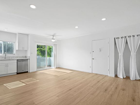 5th image of 12630 Caswell Ave APT 8
