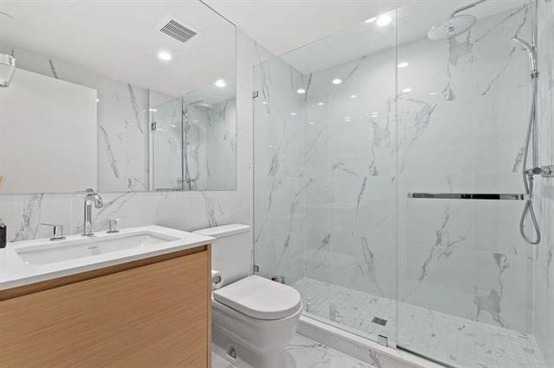 Vancouver Apartment for rent - 2 Bedrooms — photo 9