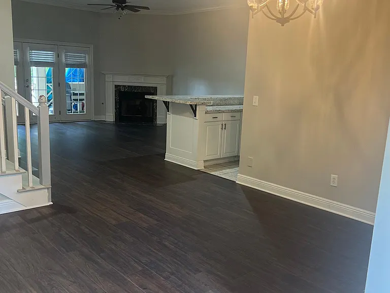 4 Charleston Cir — Photo 3