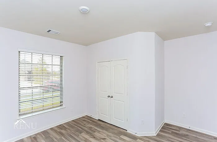 1033 Wheatfield Ln #1033WL — Photo 8