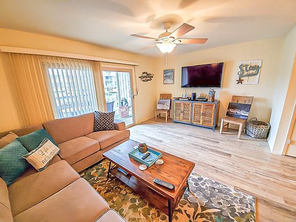 3rd image of 2105 Bayhouse Dr Unit 2105