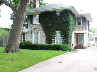 3 Bronson Pl, Toledo, OH 43608