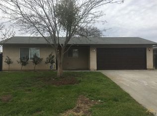 895 Oakmont St, Shafter, CA 93263