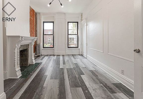 5th image of 1002 Putman Ave #1N
