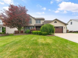 6393 Ridgeview Ave, Youngstown, OH 44515