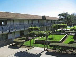 2nd image of 1917 Grande Cir APT 7