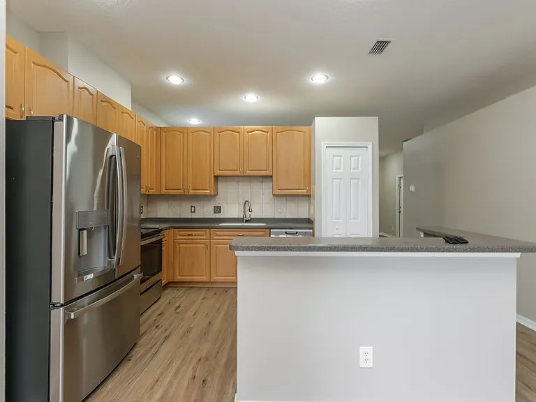 12923 Terrace Springs Dr — Photo 8