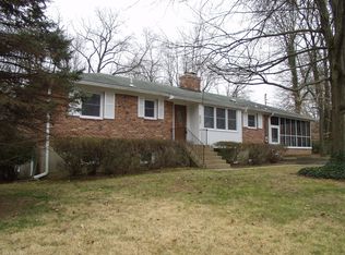 3810 Haynsworth Pl, Fairfax, VA 22031