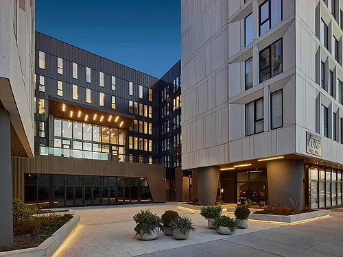 The Luxe in Fishtown West Photo 1