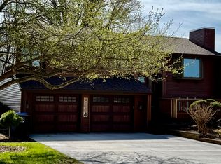 2804 47th St, Moline, IL 61265