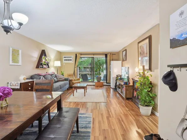1871 Silver Bell Rd APT 108, Eagan, MN 55122