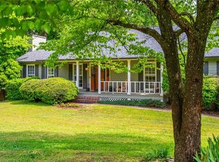 1301 Kensington Ln, Woodstock, GA 30188