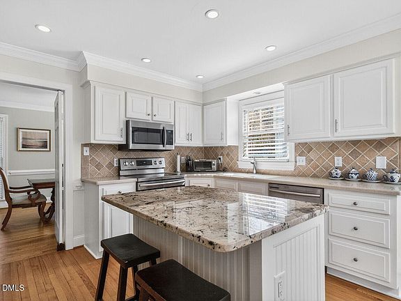 4th image of 1917 Hamrick Dr