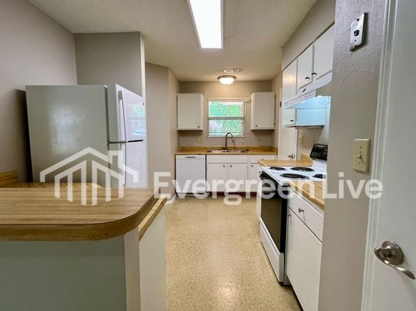 108 Viola Ct