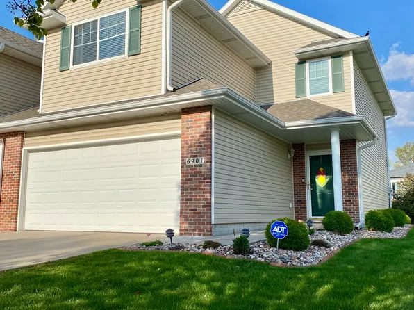 6901 Naples Dr, Lincoln, NE 68526