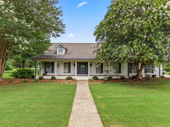 60010 Brookside Dr, Amory, MS 38821