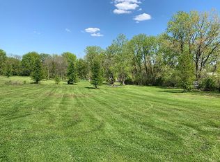 25841 S Hilltop Rd, Crete, IL 60417