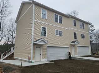 43 Fairfield Pl #B, Beacon Falls, CT 06403