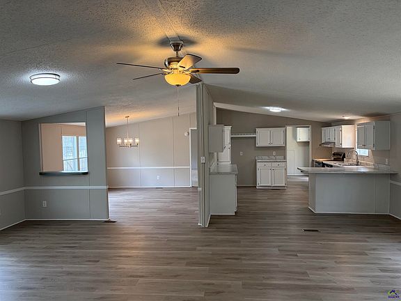 5th image of 643 Pine Cone Rd