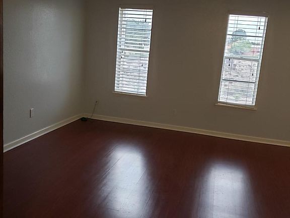 4th image of 6201 Escondido Dr APT 17H