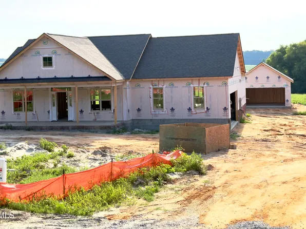 197 Bibey Road, Carthage, NC 28327