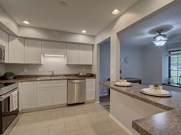 4th image of 6558 Summerfield Dr