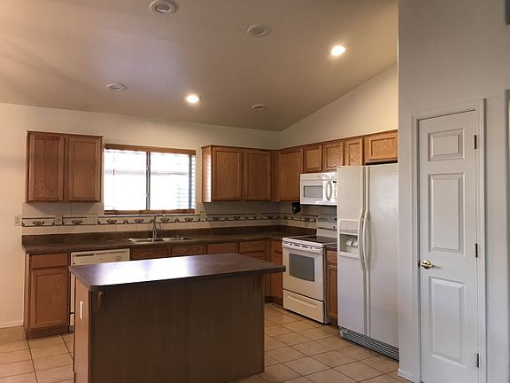 3rd image of 13124 E Mesquite Flat Spring Dr