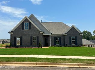 1862 Millers Cv, Hernando, MS 38632