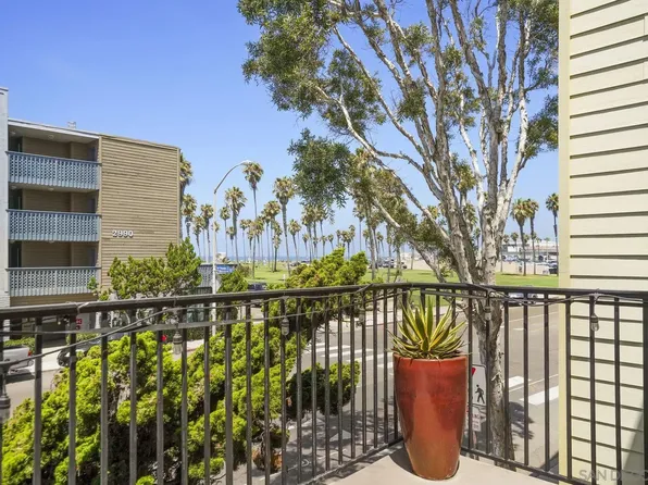 2999 Mission Blvd Unit 201, San Diego, CA 92109