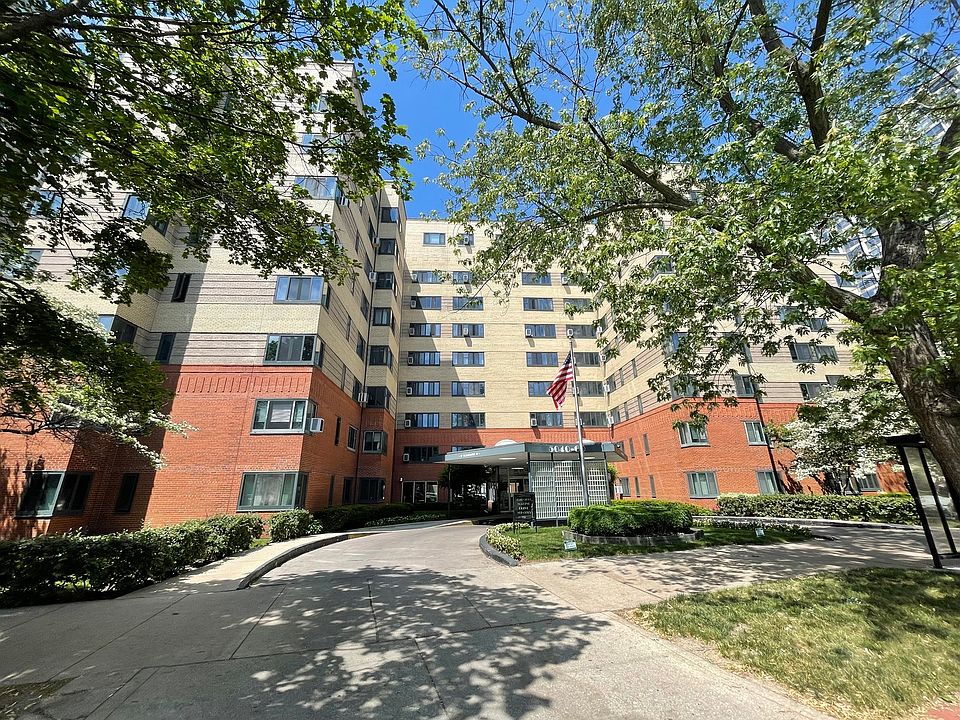 1st image of 5040 N Marine Dr APT C2