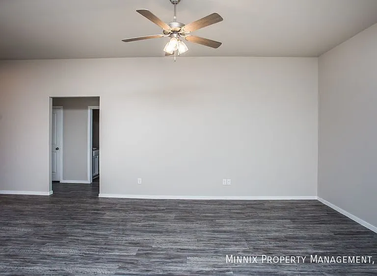 921 Tulane St — Photo 17