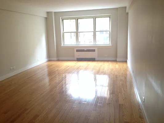 Rented by Stonehenge NYC LLC | media 5