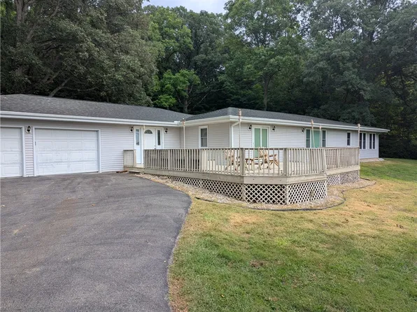 5830 County Road 1800 E, Charleston, IL 61920