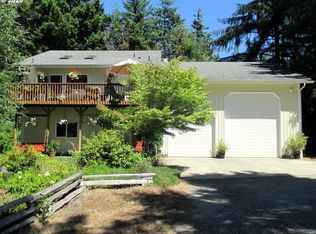 89219 Sunny Loop Ln, Bandon, OR 97411